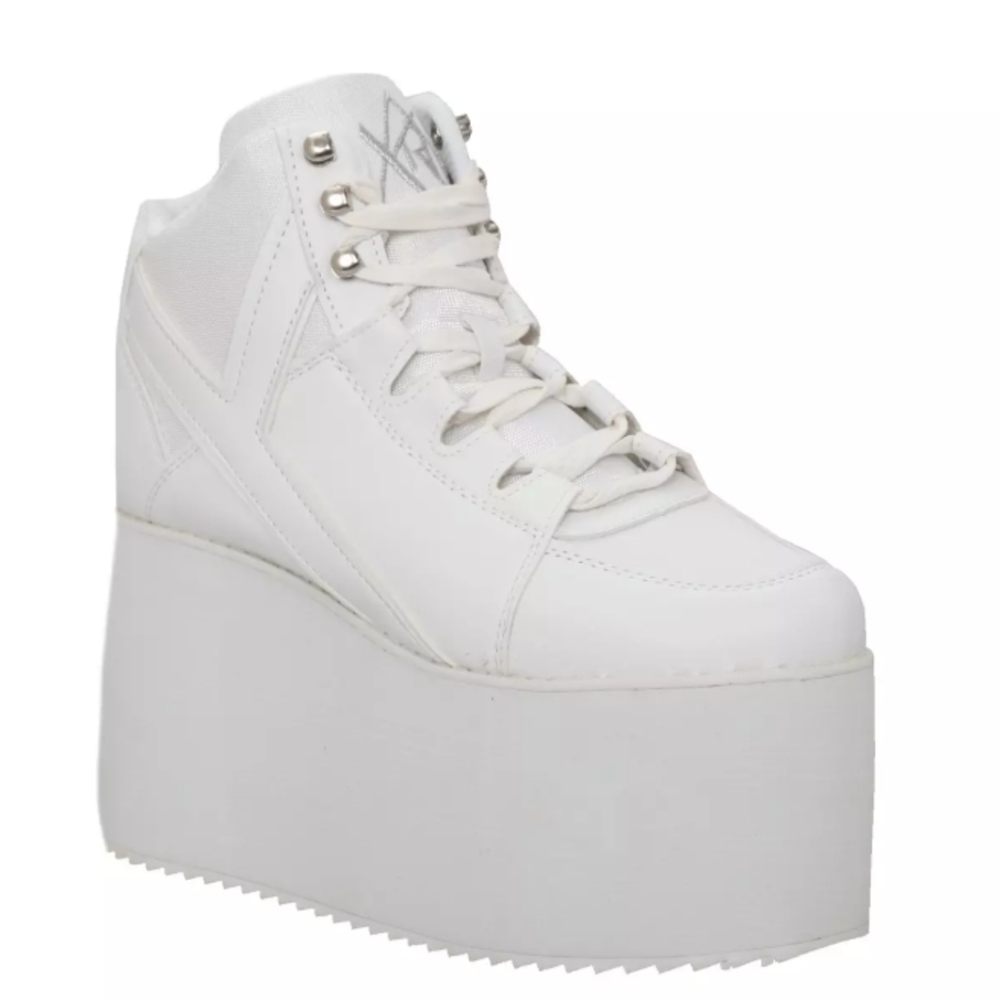 YRU White Qozmo Platform Shoes